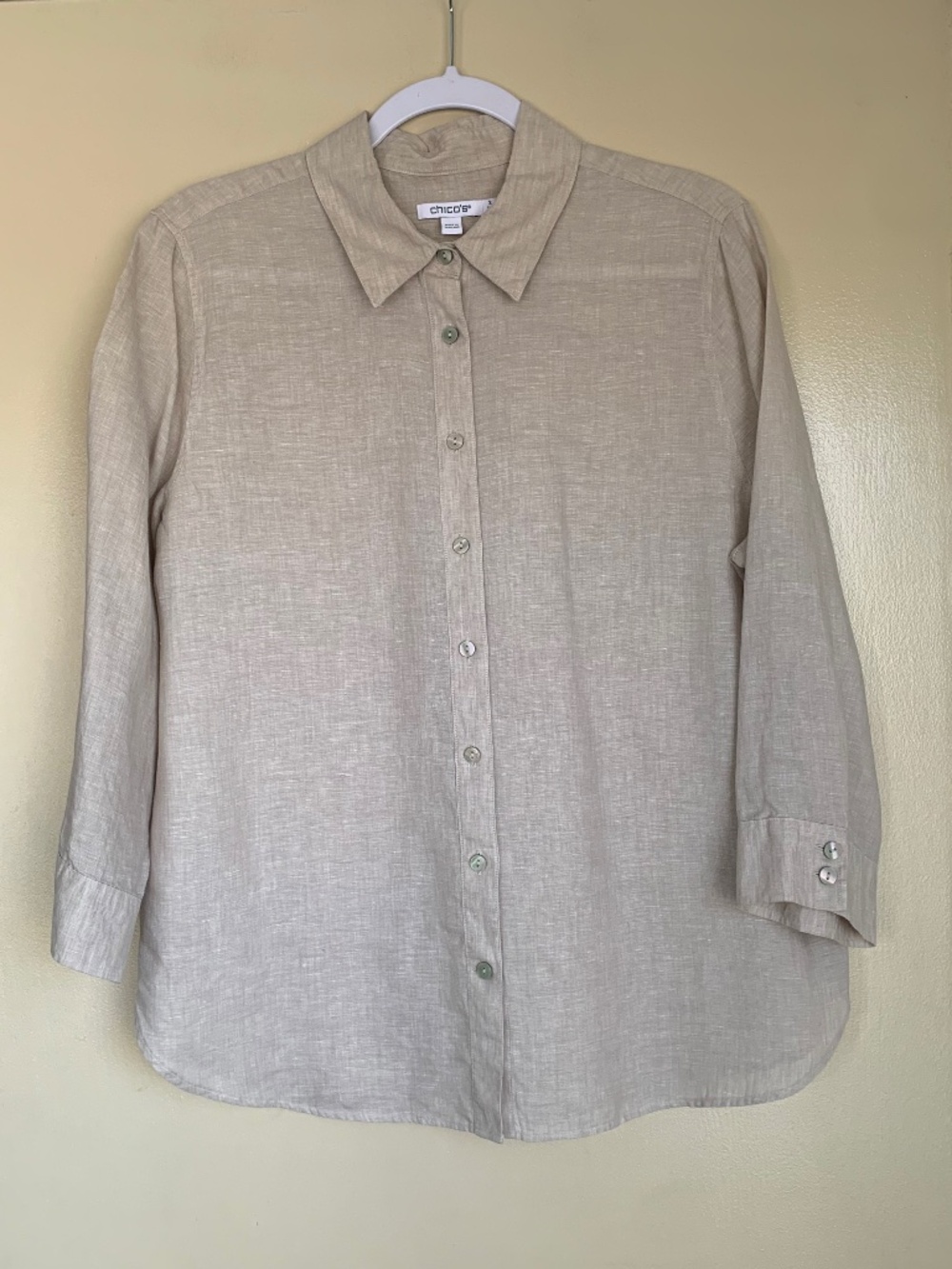 Chico's Beige Tan Linen Button Up Shirt Quiet Luxury Minimalist Top Sz.2 or 12